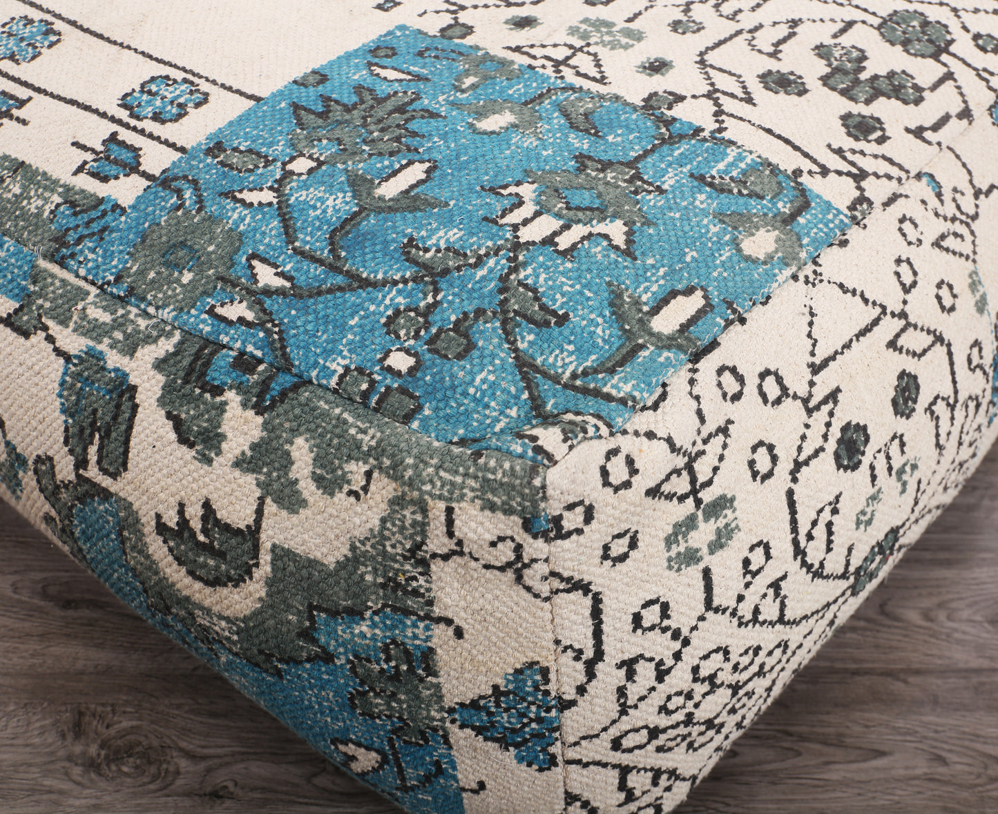 Rug Ottoman / bean bag- Pattern16