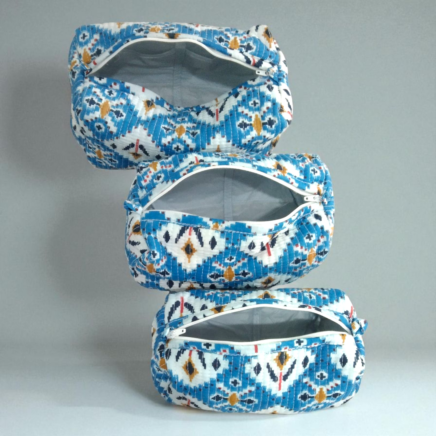 Vanity bag/ toiletry bag set of 3- Ekat