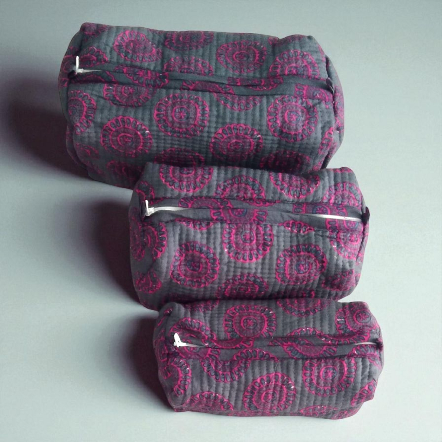 Vanity bag/ toiletry bag set of 3- Magenta