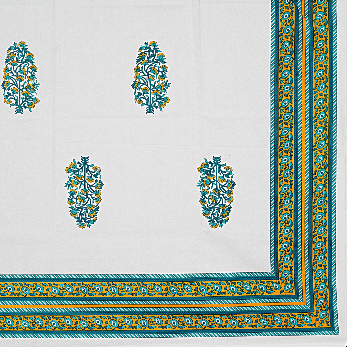 Green Motif Single Bedsheet (90 x 60 Inches)