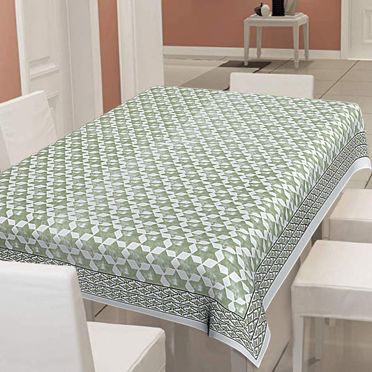 6/8 Seater Green Stars Dining Table Cover