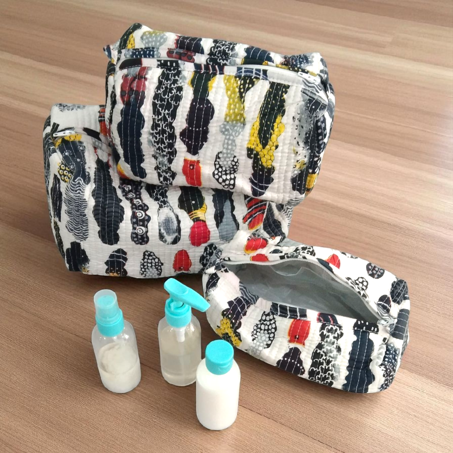Vanity bag/ toiletry bag set of 3- Sea