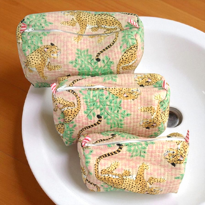 Vanity bag/ toiletry bag set of 3- Leopard