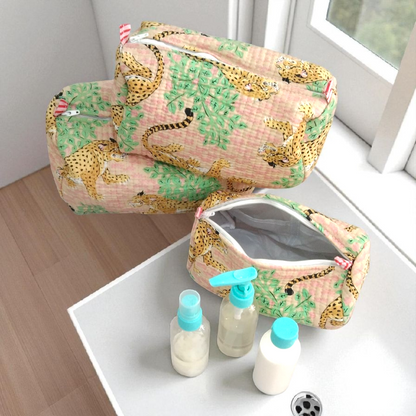 Vanity bag/ toiletry bag set of 3- Leopard