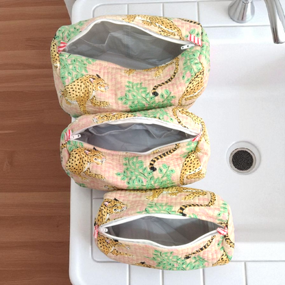 Vanity bag/ toiletry bag set of 3- Leopard