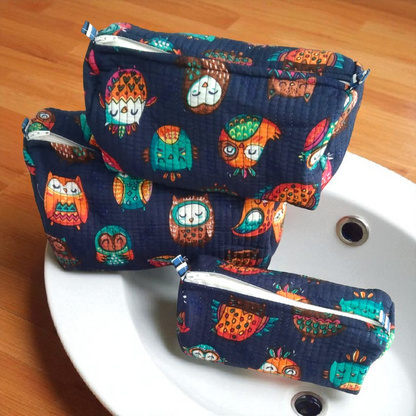 Vanity bag/ toiletry bag set of 3- Funky Owl