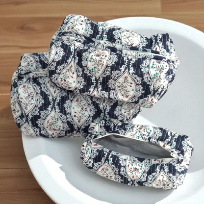 Vanity bag/ toiletry bag set of 3- Artsy