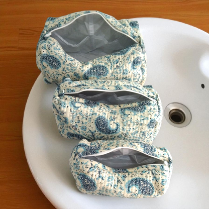 Vanity bag/ toiletry bag set of 3- Paisley