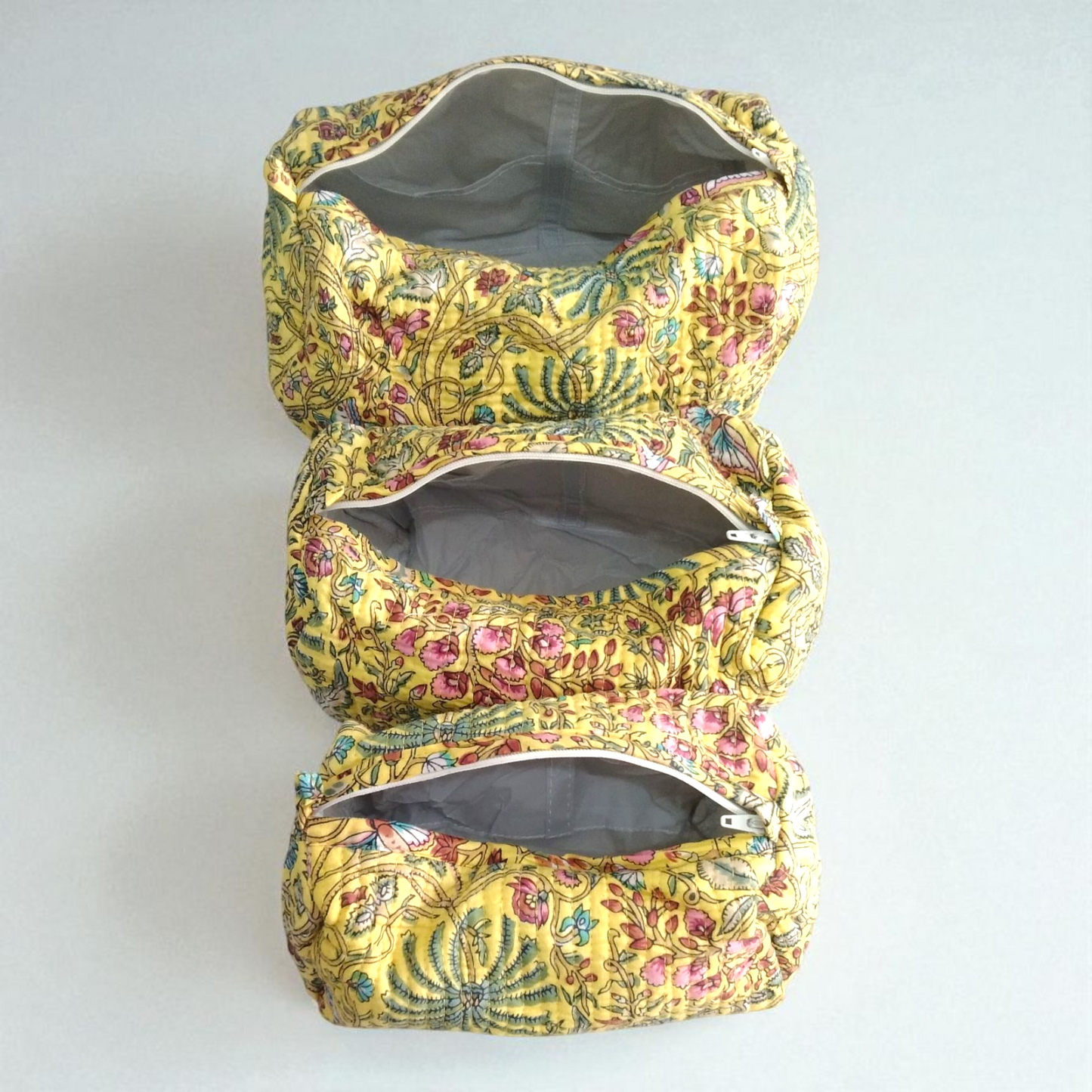 Vanity bag/ toiletry bag set of 3- Sunshine