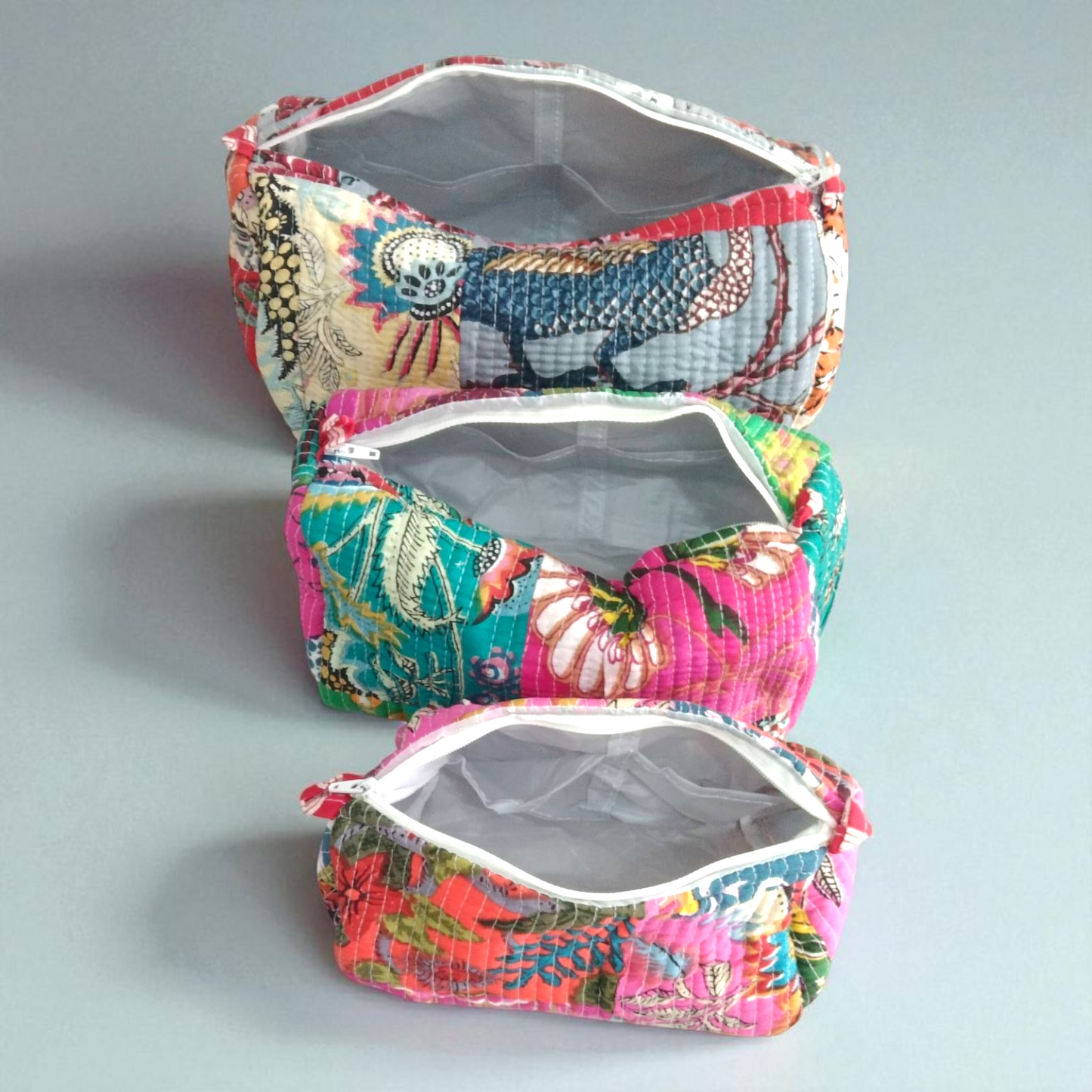 Vanity bag/ toiletry bag set of 3- Patchwork