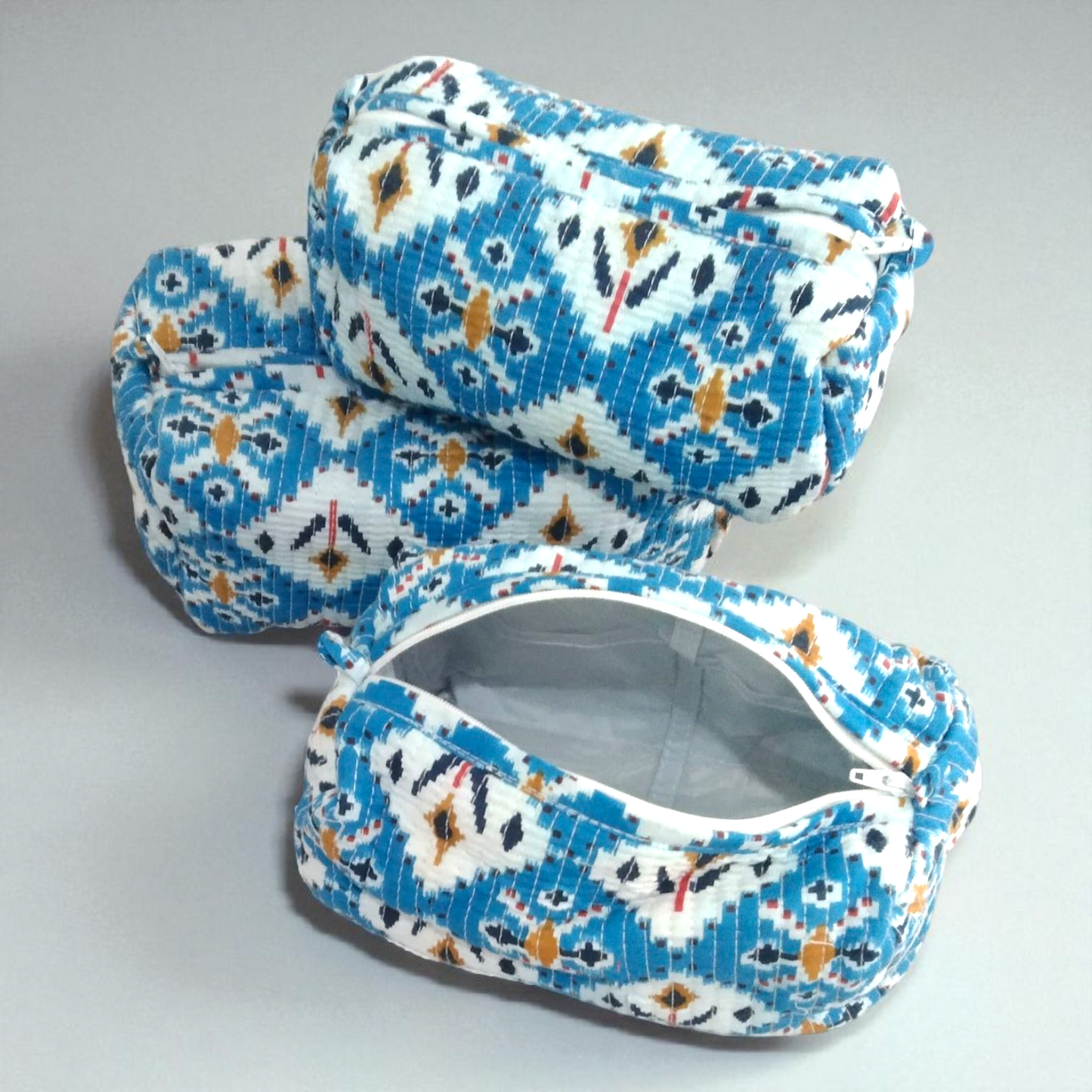Vanity bag/ toiletry bag set of 3- Ekat
