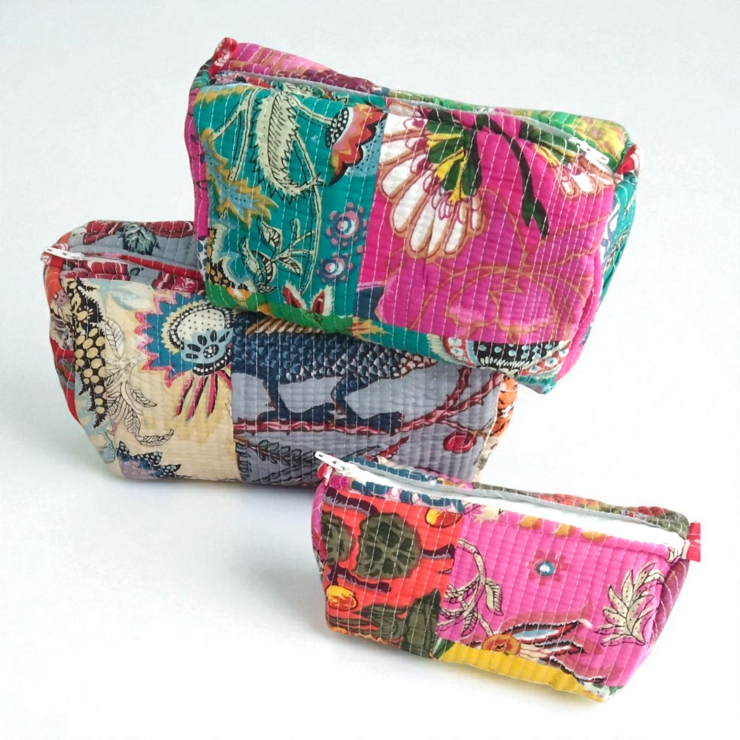 Vanity bag/ toiletry bag set of 3- Patchwork