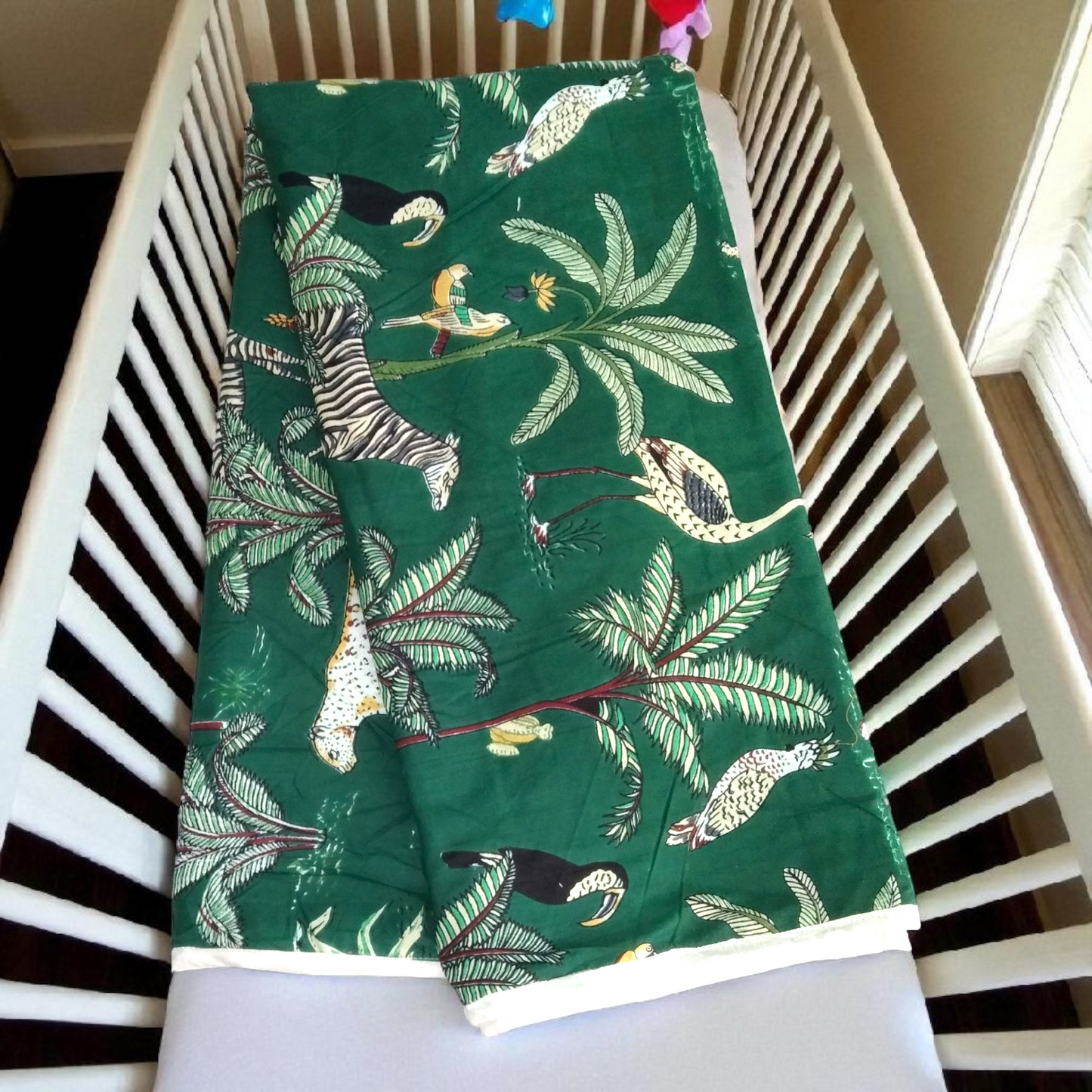 Baby dohar/ ac quilt Jungle green