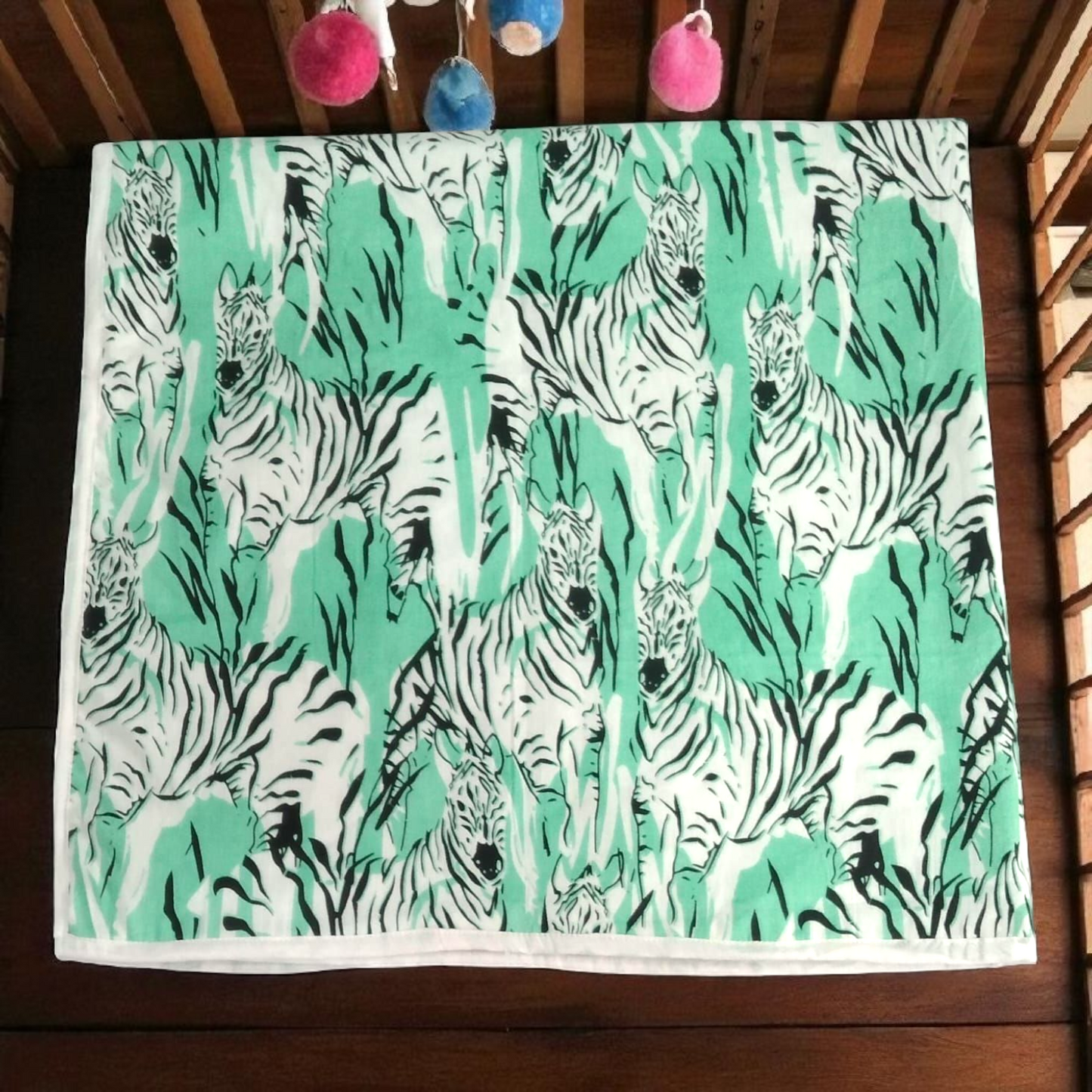 Baby dohar/ ac quilt zebra mint