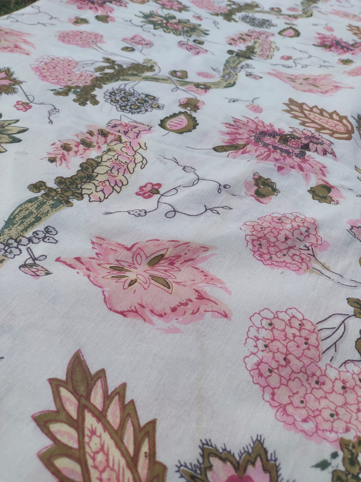 Peach Flowers Cotton Cambric Fabric Width 44 inches Fabric per meter