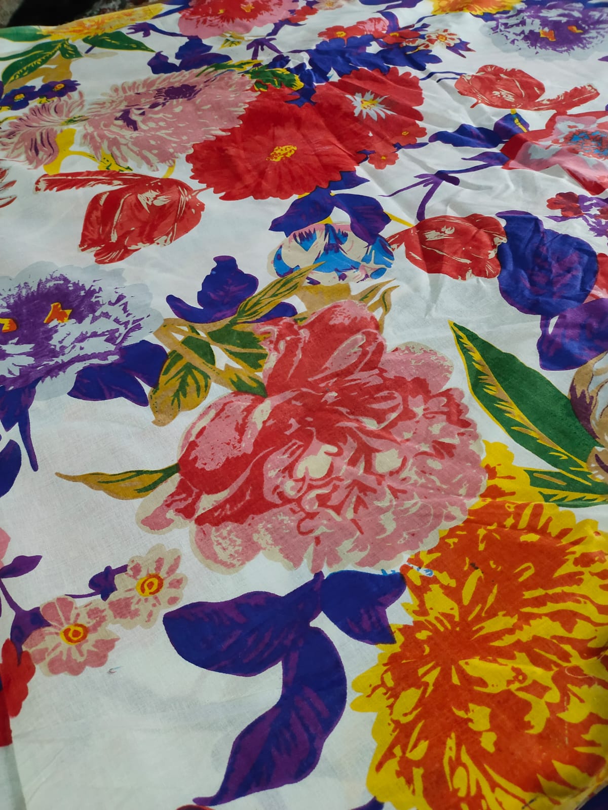 Freshness of flowers white cotton cambric 44 inches width Fabric per meter