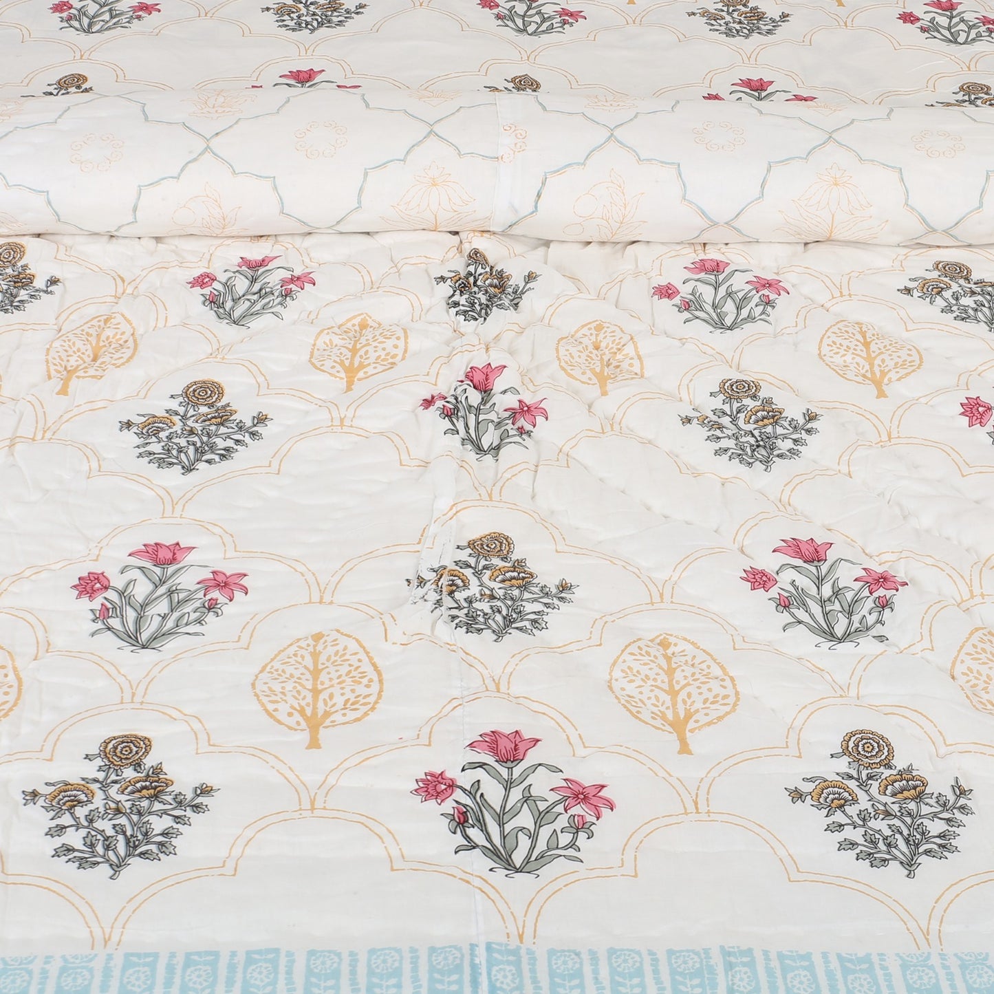 Floral Block Print Bedding Set - Blue (Bedsheet set with Quilt) Gift Set
