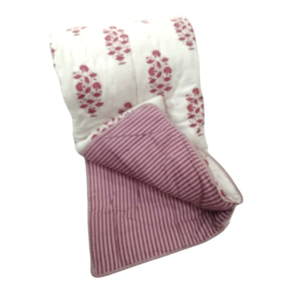 White and pink Cotton Cambric Single Quilt