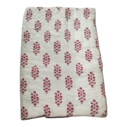 White and pink Cotton Cambric Single Quilt