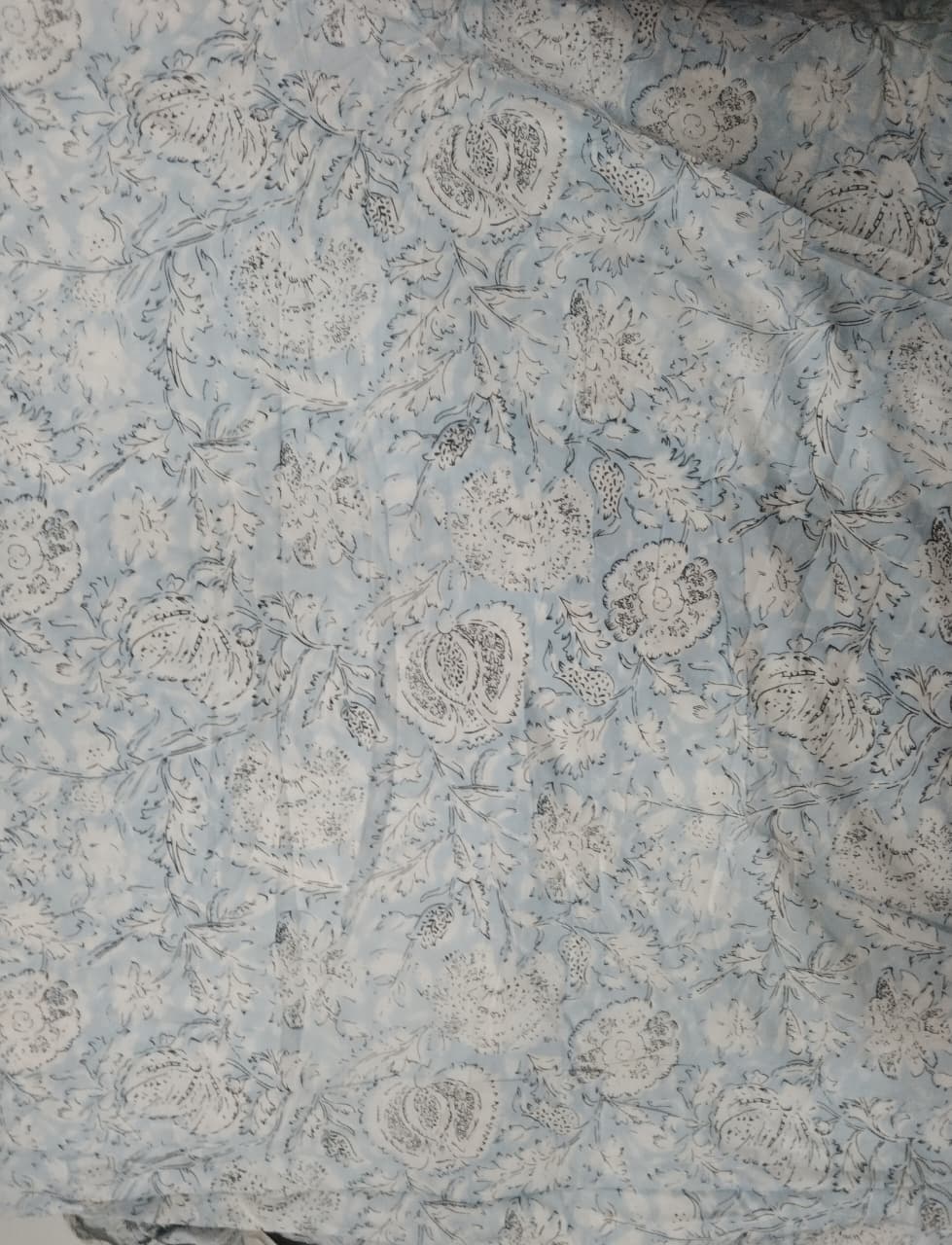 Soft pastel floral cotton cambric width 44 inches Fabric per meter