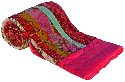 Bird Print 250 GSM Velvet Quilt