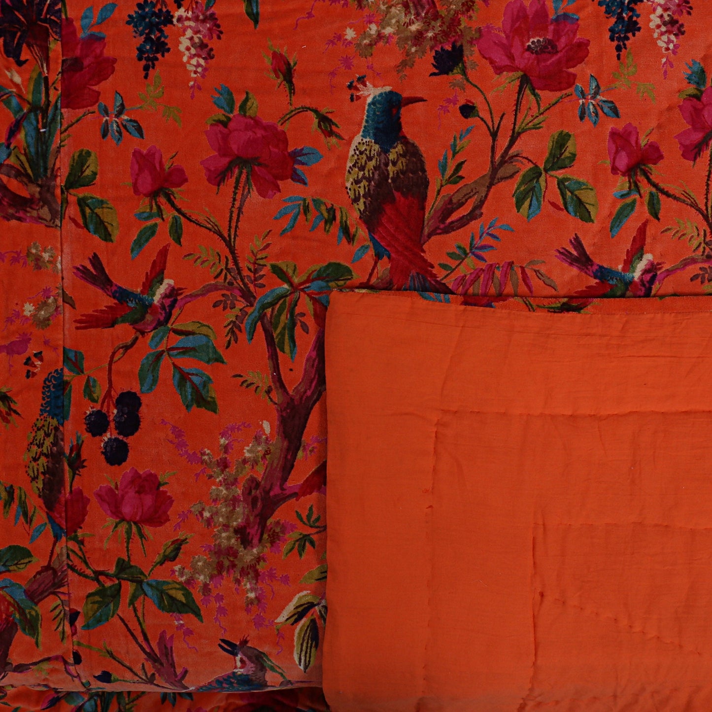 Birds of paradise orange 250 GSM Velvet Quilt