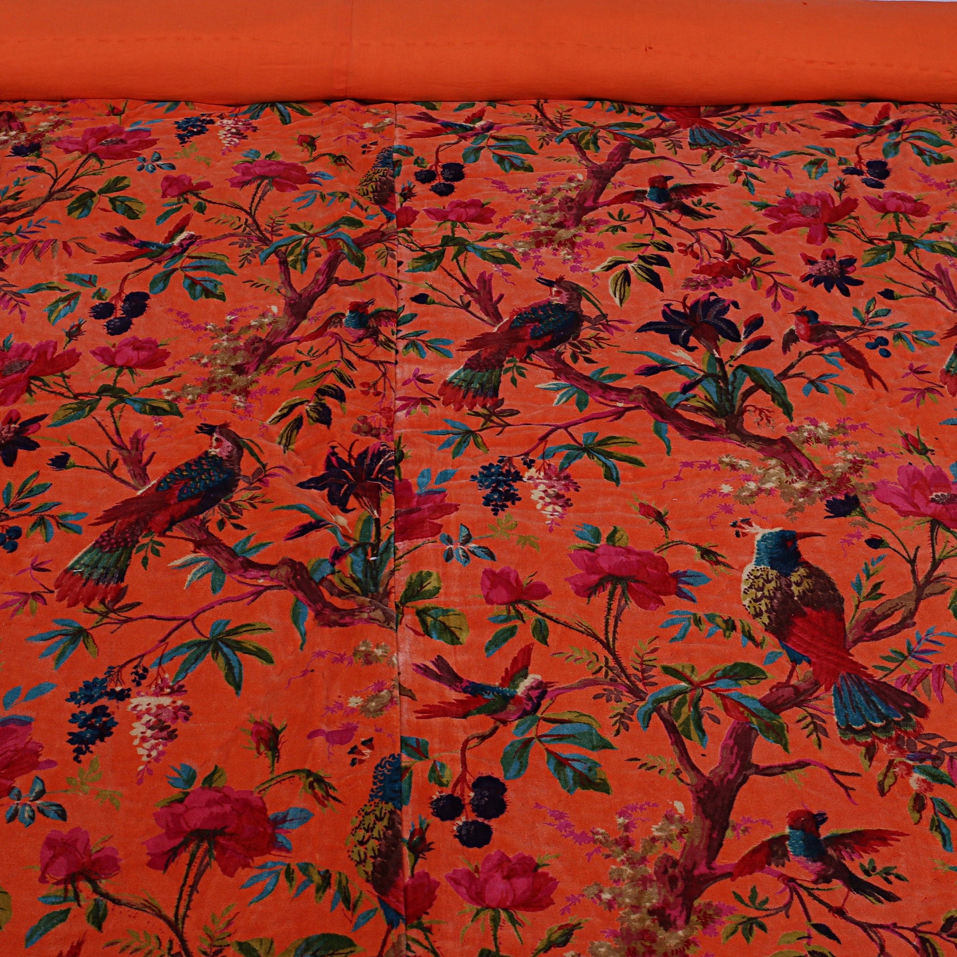 Birds of paradise orange 250 GSM Velvet Quilt