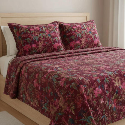 Birds of paradise maroon 250 GSM Velvet Quilt with pillow covers