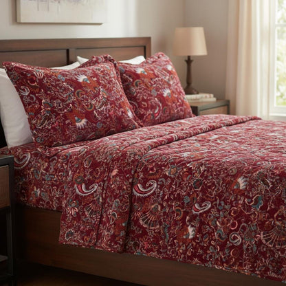 Wandering Wildflower mukut 400 GSM Velvet Quilt with pillow covers