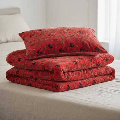 Kishori 400 GSM Cotton Velvet Quilt with pillow covers