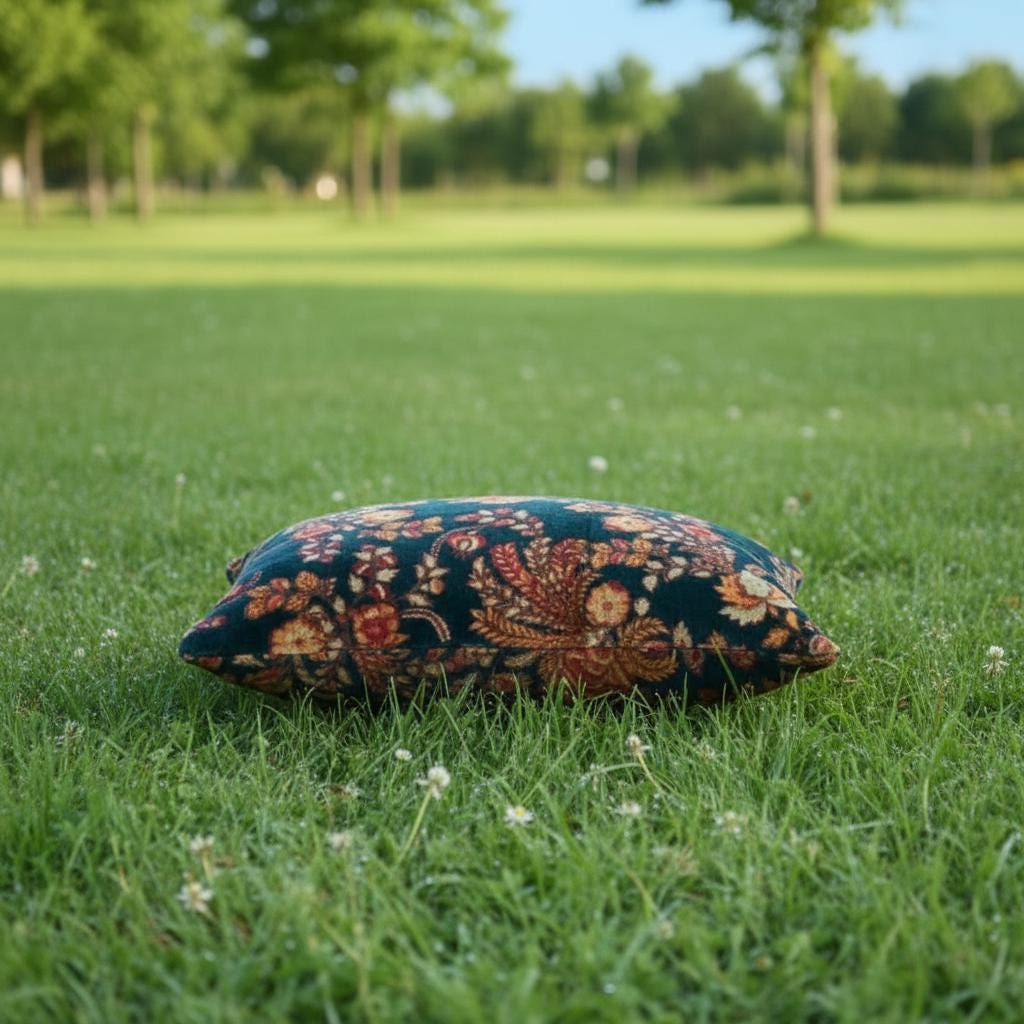 Cotton Velvet Cushion Cover 30 x 50 cm printed Velvet vintage mukut 2 Zipper Closure