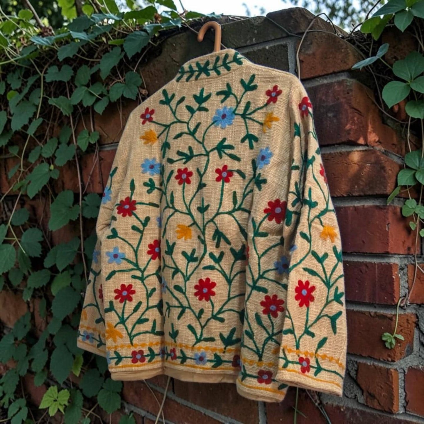 TNT cotton Suzani Floral hand embroidered Jacket Free Size