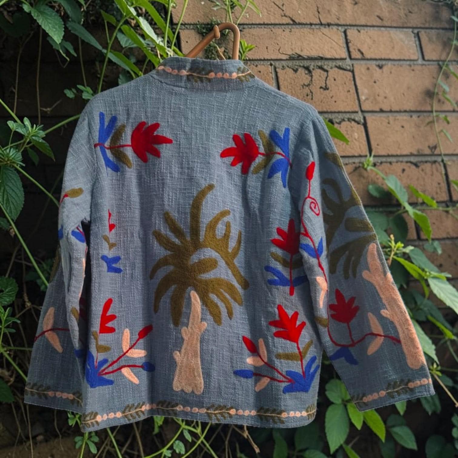 TNT cotton Suzani Leaves hand embroidered Jacket Free Size Denim Blue Looks