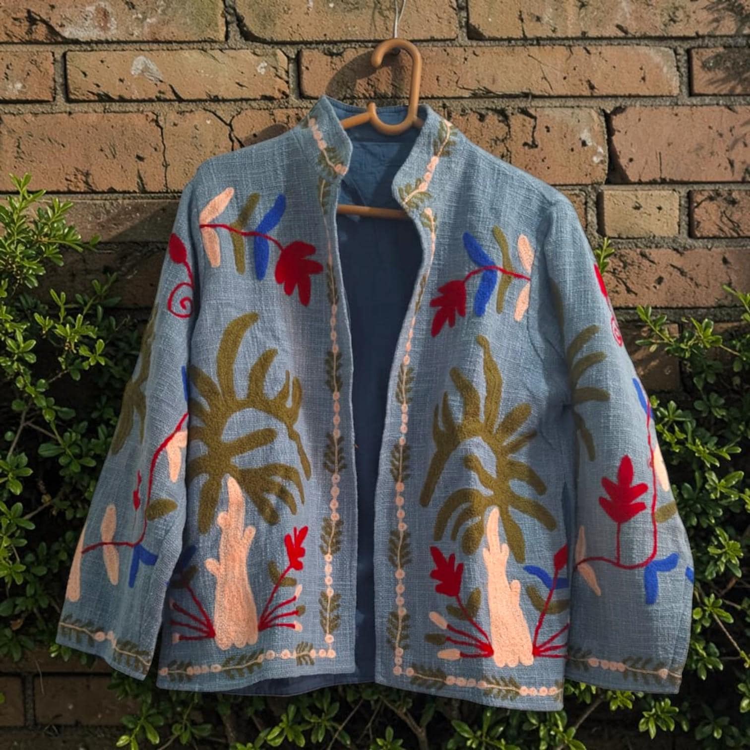 TNT cotton Suzani Leaves hand embroidered Jacket Free Size Denim Blue Looks