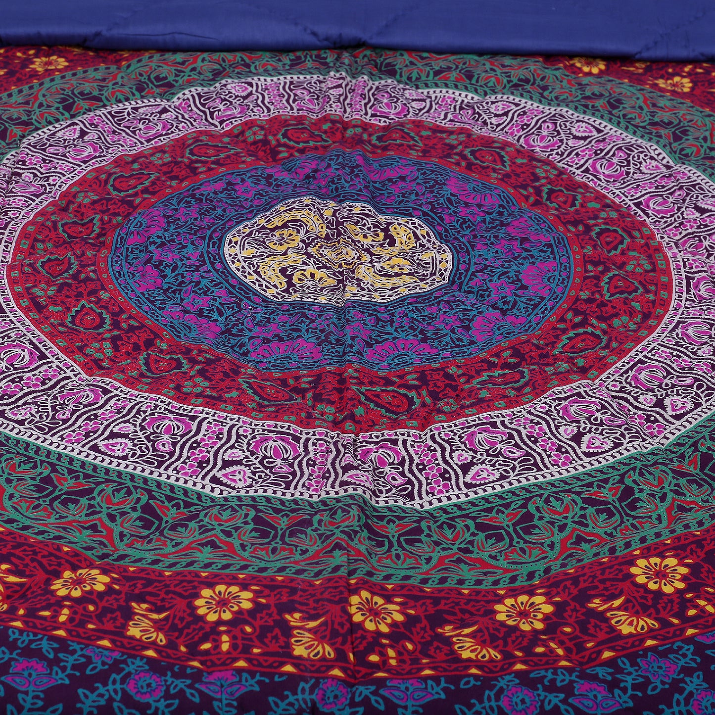200 GSM Single Cotton Quilt Mandala Multicolor