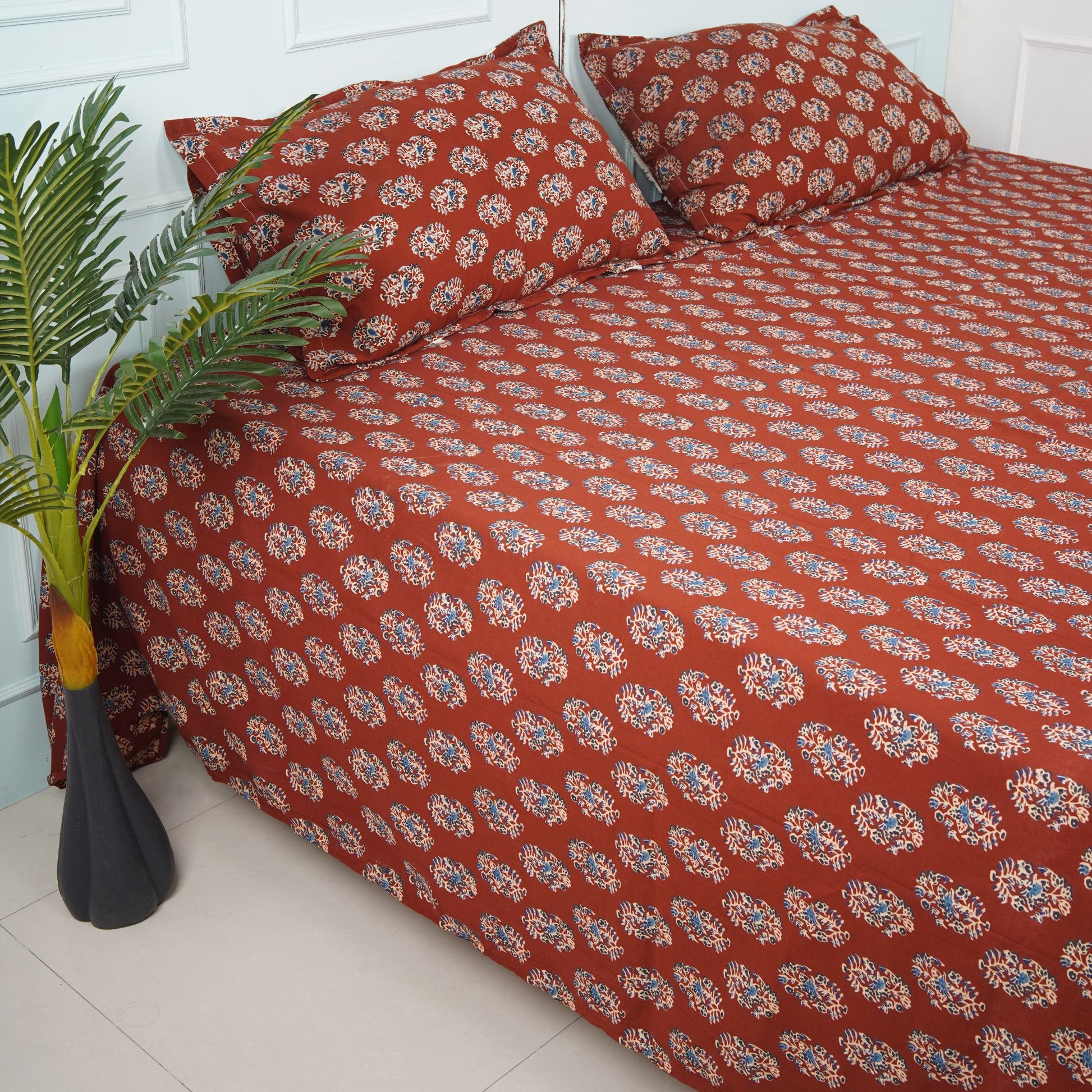 Block Print King Size Bedsheet- Red - The Teal Thread
