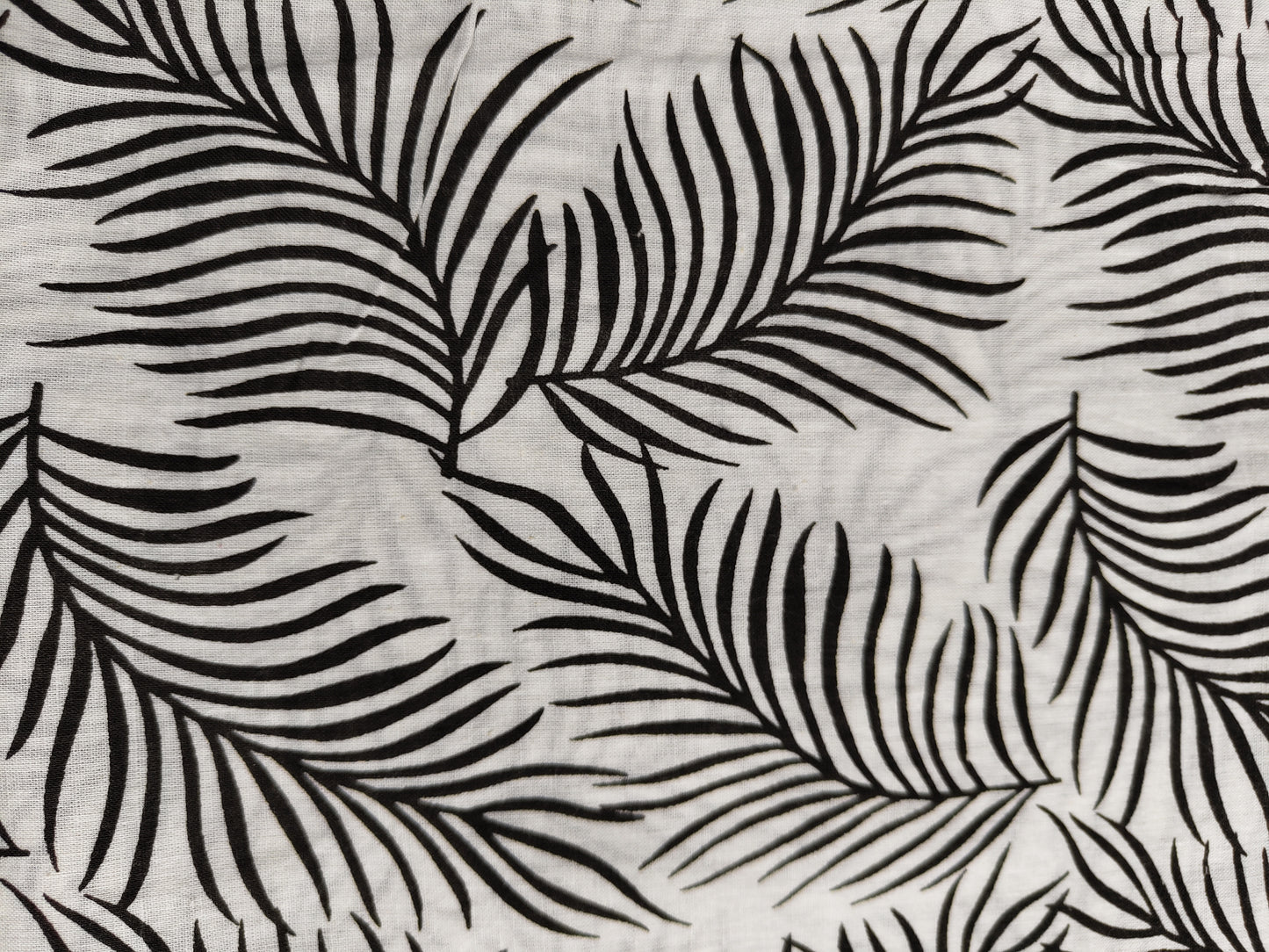 Ferns cotton cambric width 44 inches Fabric per meter