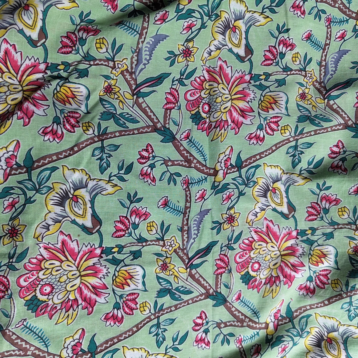 Green Floral cotton cambric width 44 inches Fabric per meter